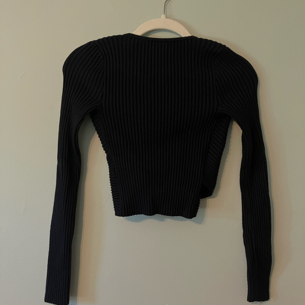 Abercrombie & Fitch LuxeLoft Black Sweater Wrap Top (xs) - Picture 2 of 5